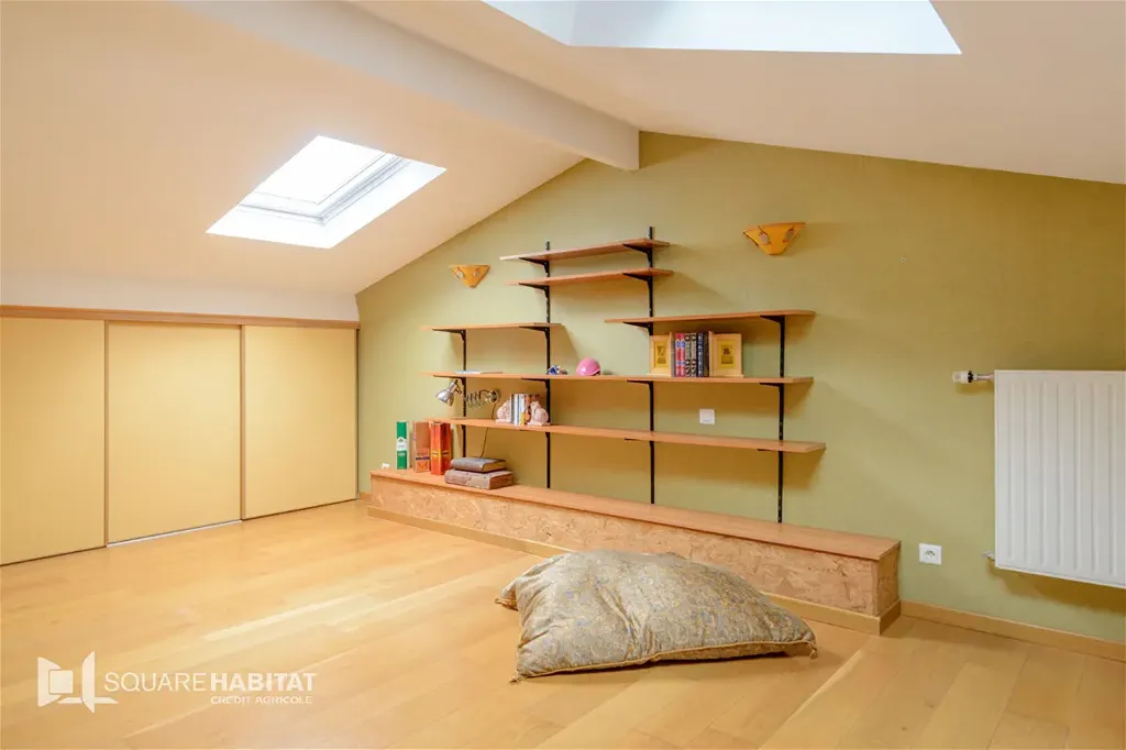 8-room house in Pont Saint Martin