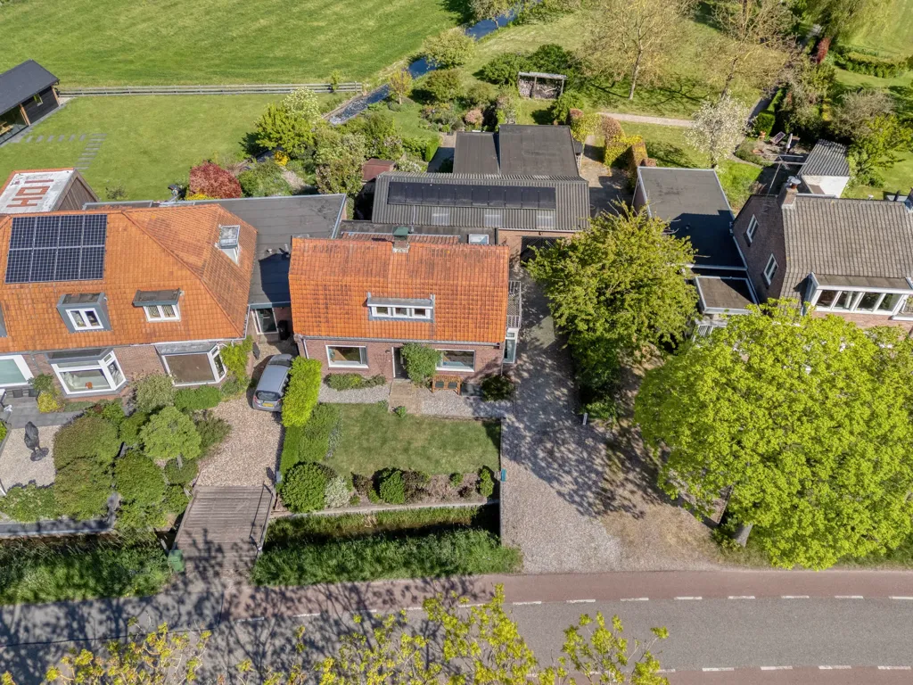 Vista aerea - Charming 1910 House with Water View in Vecht
