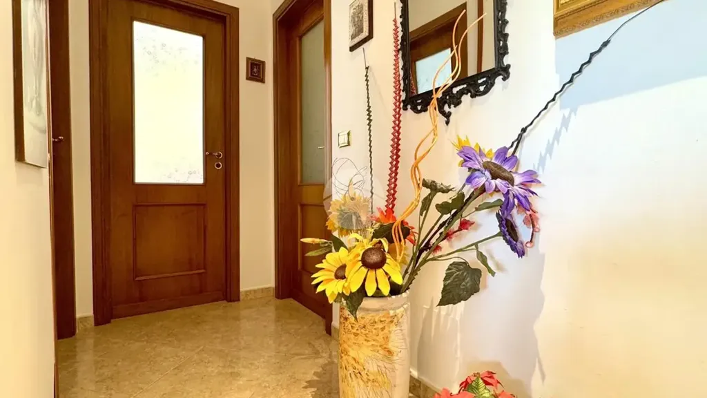 Entrée - 3-Bedroom Apartment with Parking in Palermo