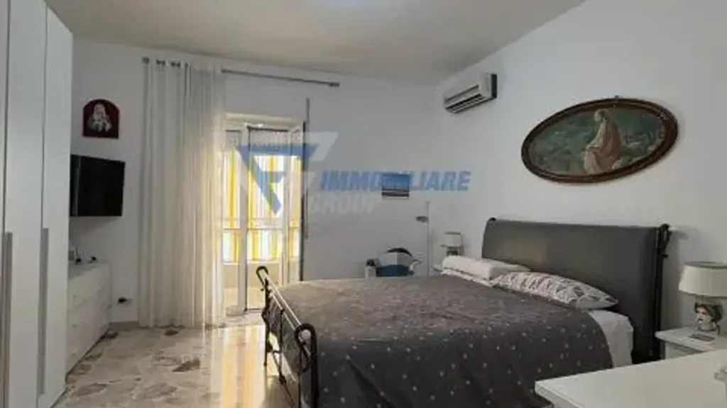 Appartement 4 pièces à IT