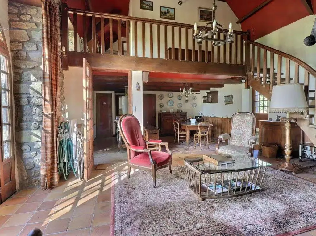 Elutuba - Thatched Cottage with Breton Charm in Plougoumelen
