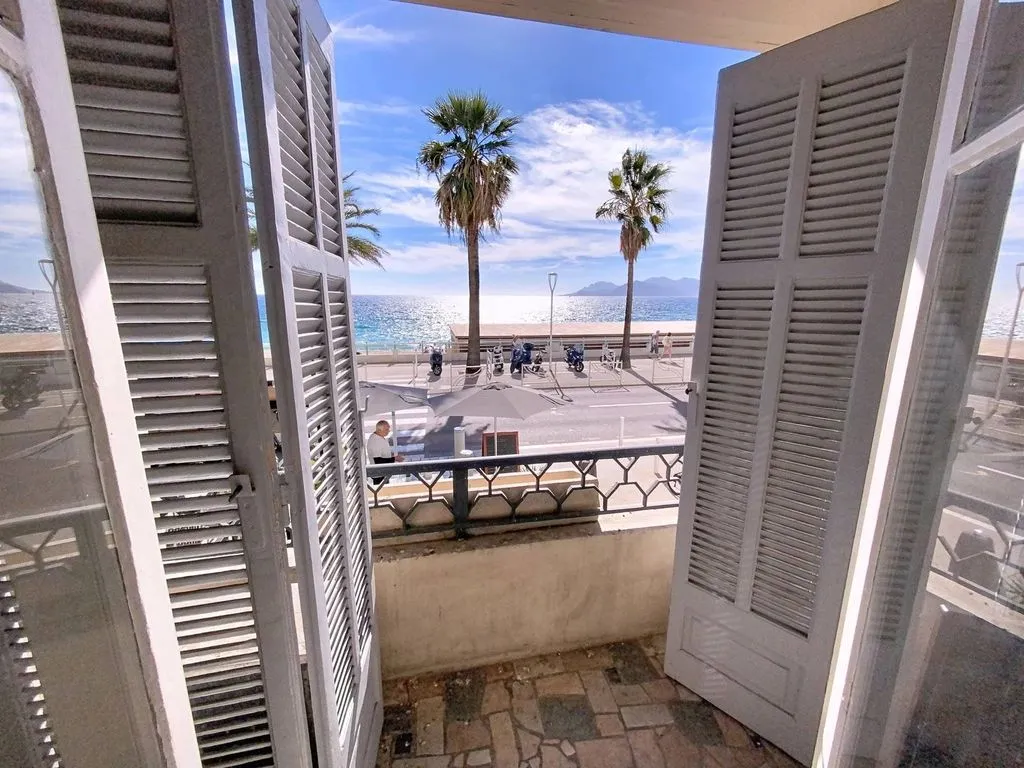 Balcon - Appartement de Luxe avec Vue Mer à Cannes