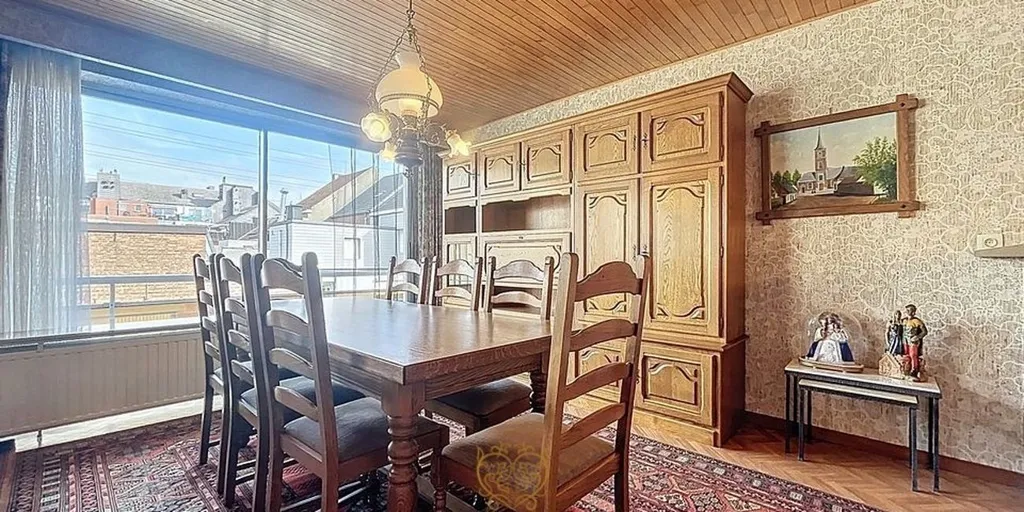 Dining Room - Renovatable Apartment with Garage in Niel