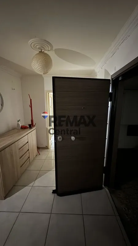 Hallway - Semi-Basement Apartment with Garden in Athens Centre