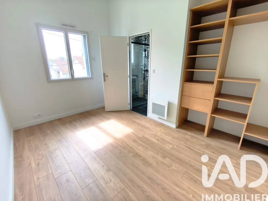 Toad - New House with Annex in Talence