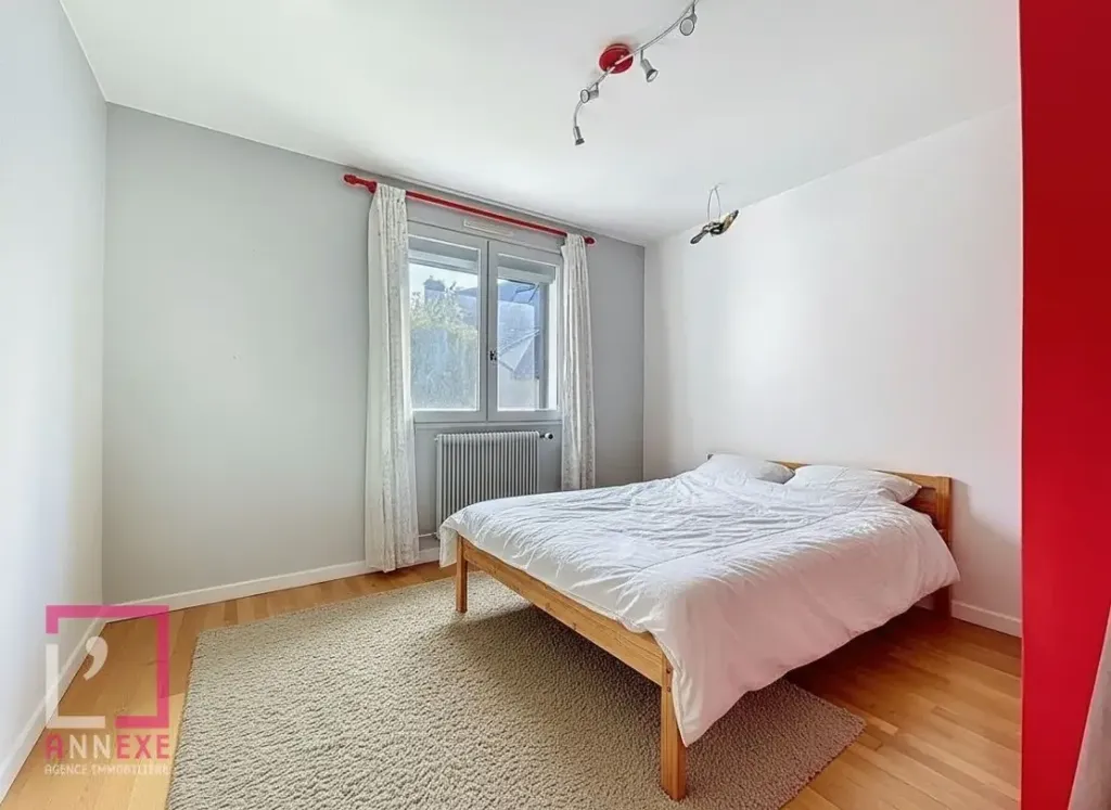 Bedrooms - 8-room house in Rochetaillée-sur-Saône