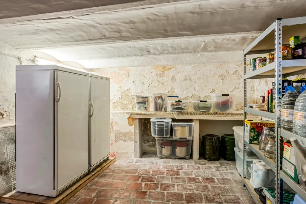 Lavanderia - Monumental House with Garden in Heerle