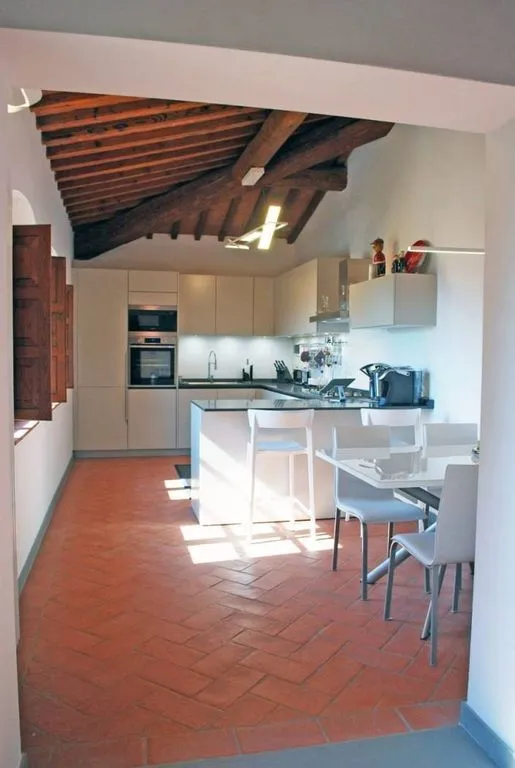 Salle à manger - Luxury Villa with Panoramic Views in Pontassieve