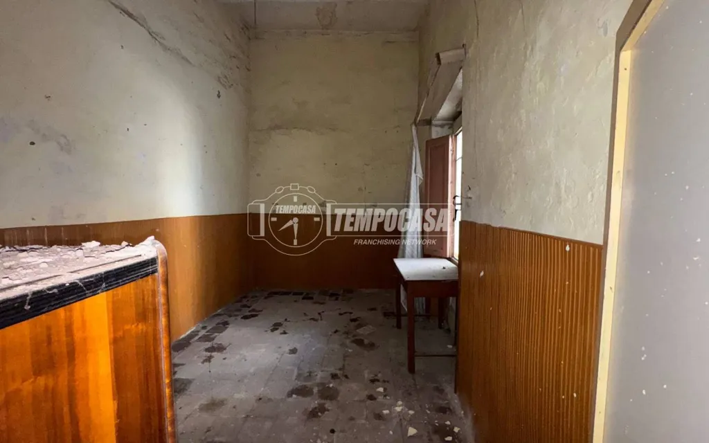 hallway_entrance