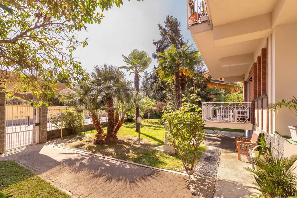 Jardin - Apartment with Terraces in Rosta