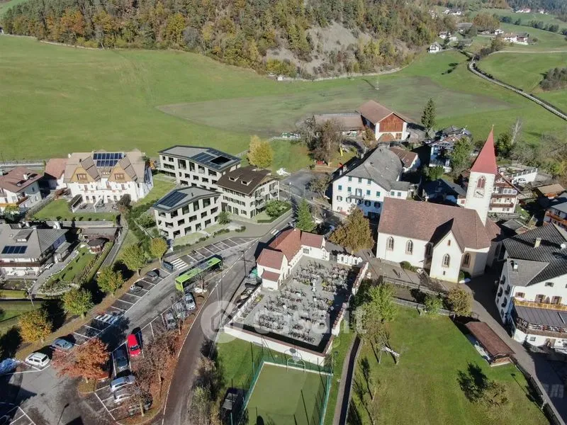Vue aérienne - Modern 3-Bed Flat with Garden in Renon
