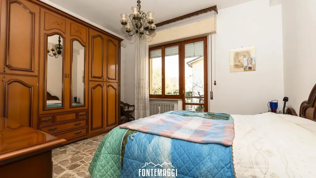Chambres - Appartement 4 pièces à IT