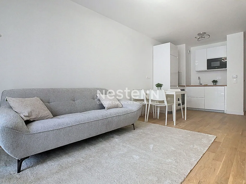 Living Room - Newly Built Flat with Balcony in Issy-les-Moulineaux