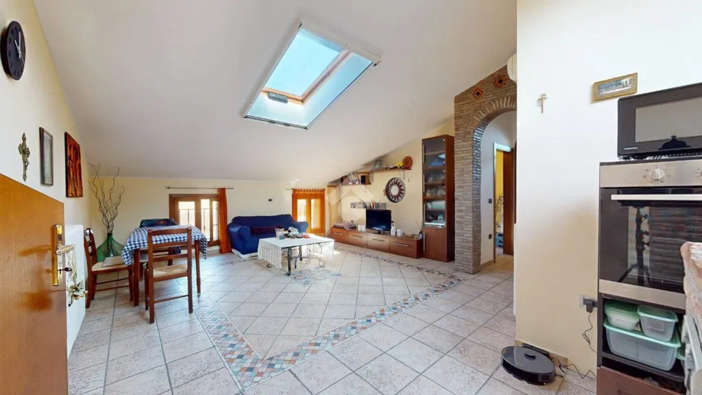 Villa with Private Garden in Cento