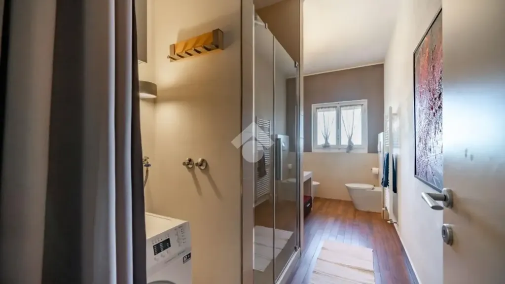 Salles de bain - Apartment with Panoramic View in Castello Di Brianza