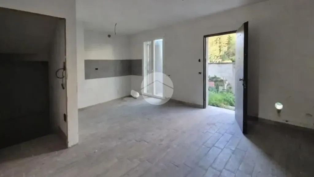 Pièces - Bilocale with Private Garden in Vigevano