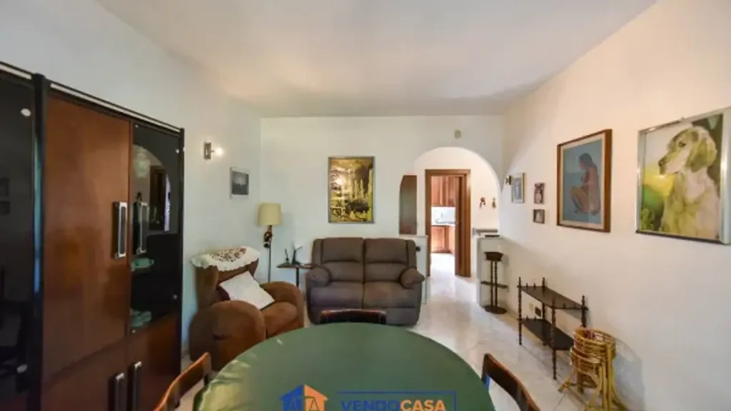 Salle à manger - Apartment with Garden in Settimo Torinese