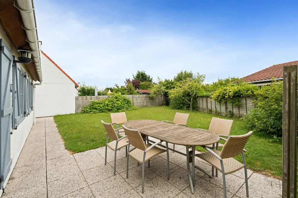 Giardino - House with Garden in Bredene