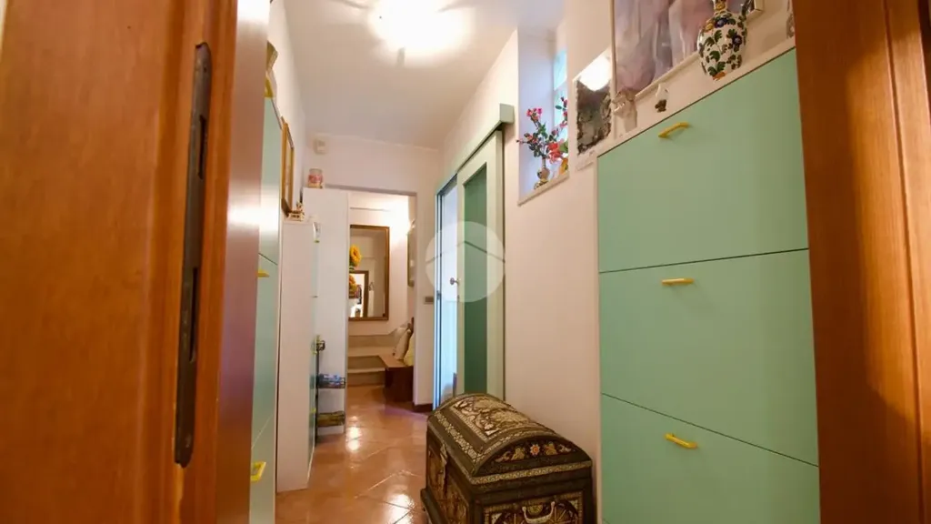 Esik - Rustic Apartment with Private Garden in Sirmione