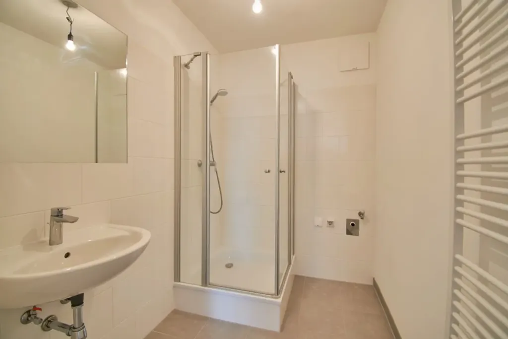 Bathrooms - Apartment with View in Oberlaa, Vienna