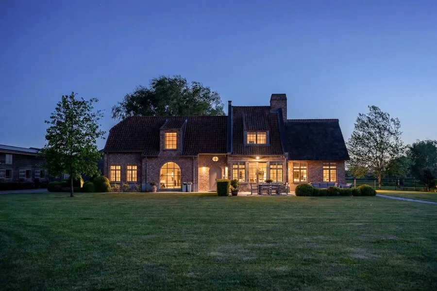 Esterno - Villa with Equestrian Facilities in Vinkt