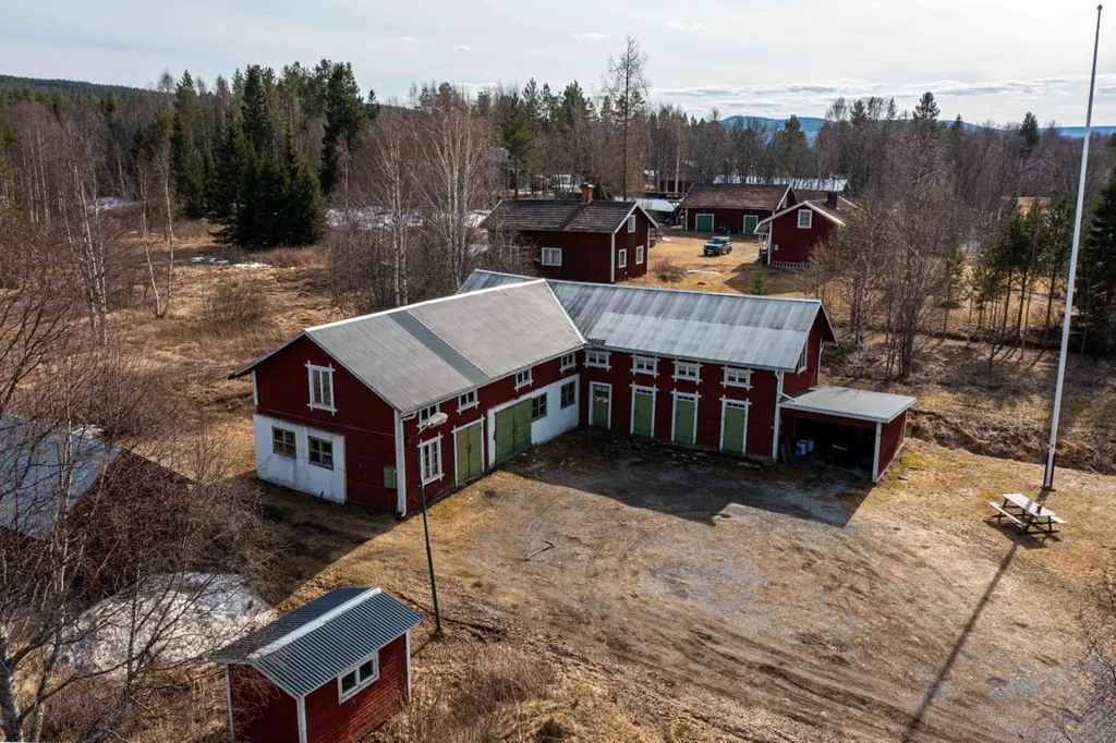 Vista aerea - Charming Farmhouse with Workshop in Nyhem