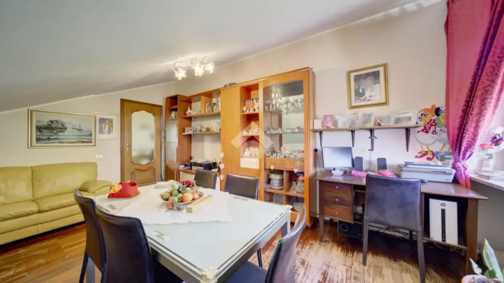 Salle à manger - Apartment with Terraced View in Villarbasse