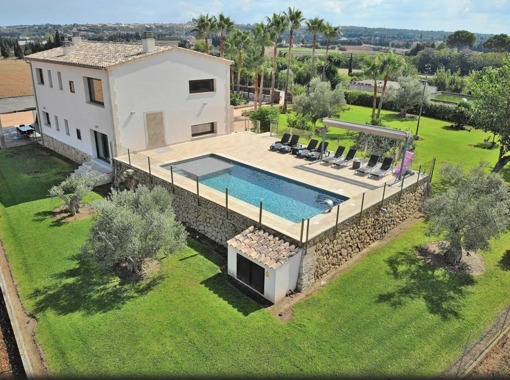 Õhuvaade - Mallorcan Villa with Pool in Muro