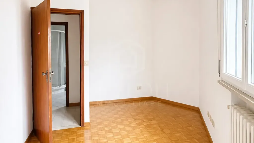 Appartement 4 pièces à IT