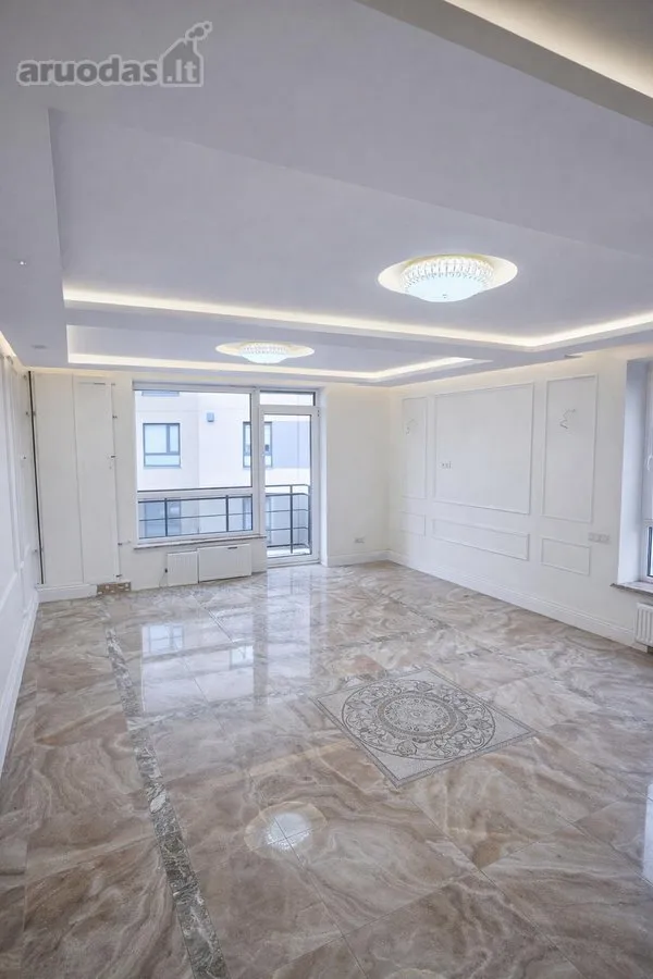 Séjour - 2-Bedroom Apartment with Balcony in Vilnius