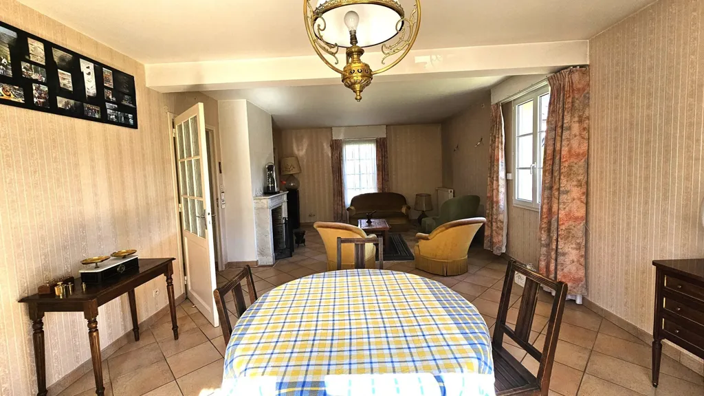 Söögituba - Spacious House with South Terrace in Beauvais