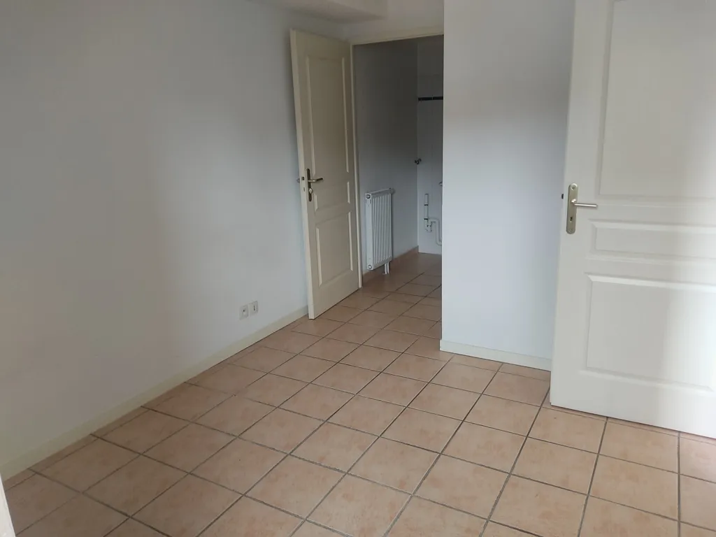 Toad - Charming Flat near Centre, Thonon
