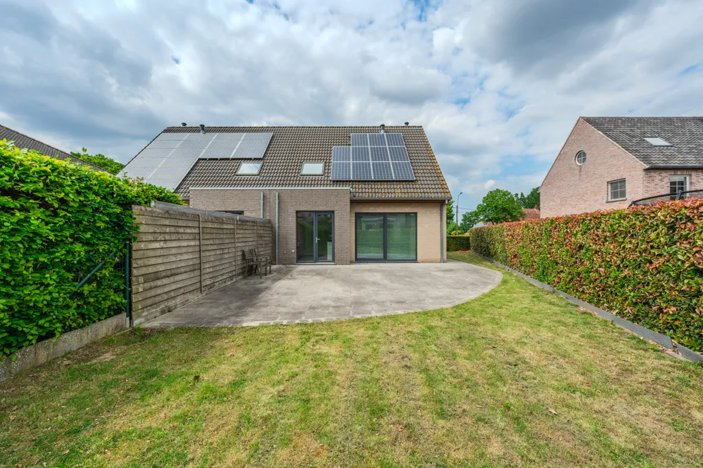 Esterno - Energy Efficient House with Garden in Saint-Jean