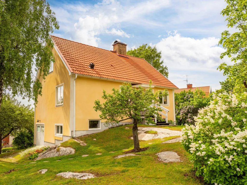 Jardin - Charming Putsvilla with Garden in Lilla Ursvik