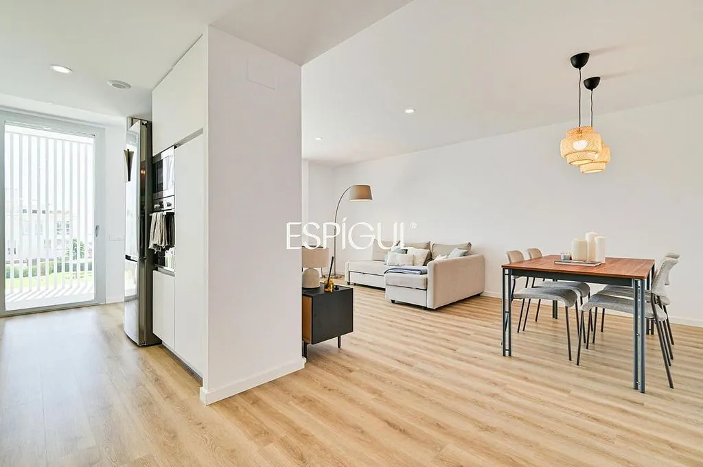 Salle à manger - New Flat with Pool and Terrace in El Masnou