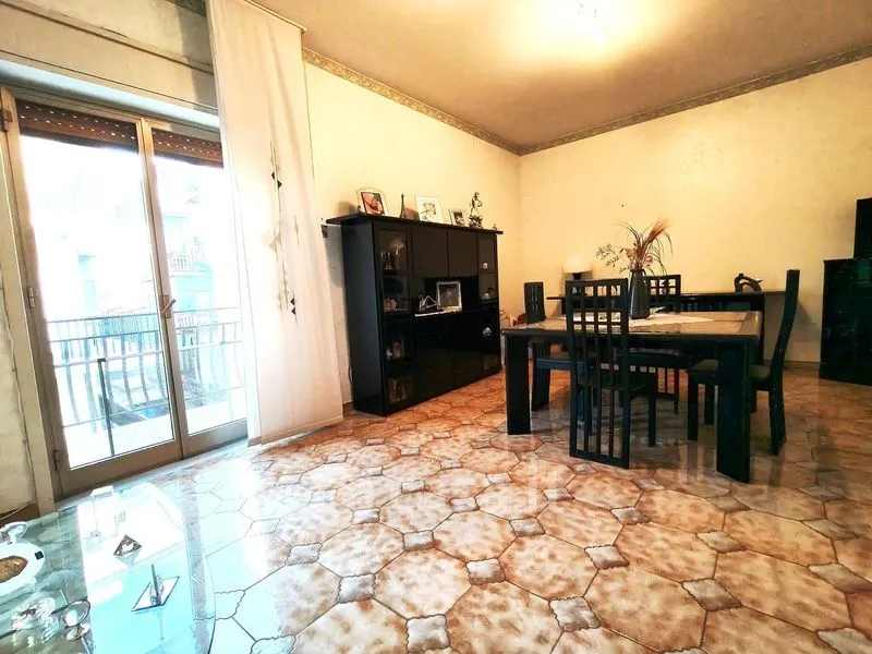 Söögituba - Semi-detached Apartment with Balcony in Misterbianco