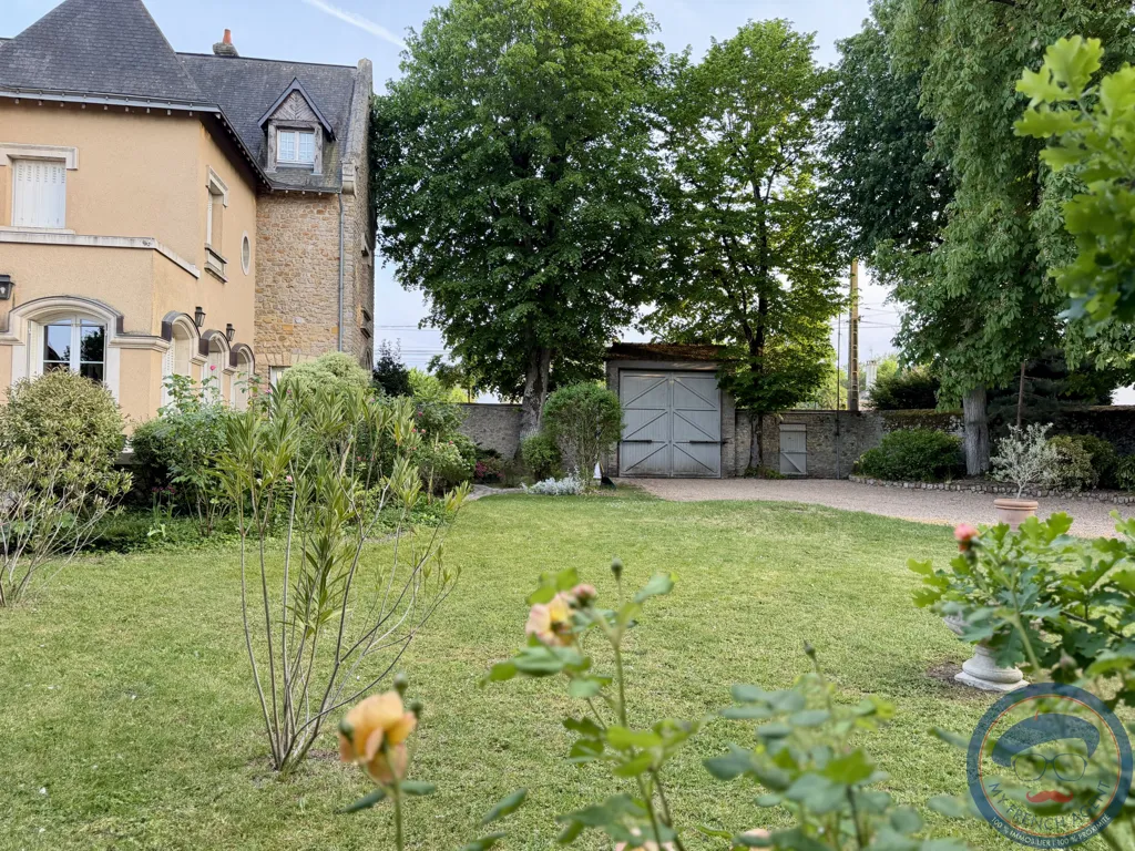 Aed - Character House in Central La Flèche