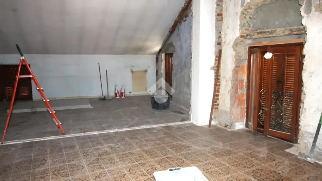 Pièces - Contemporary Trilocale in Bellusco Historic Centre