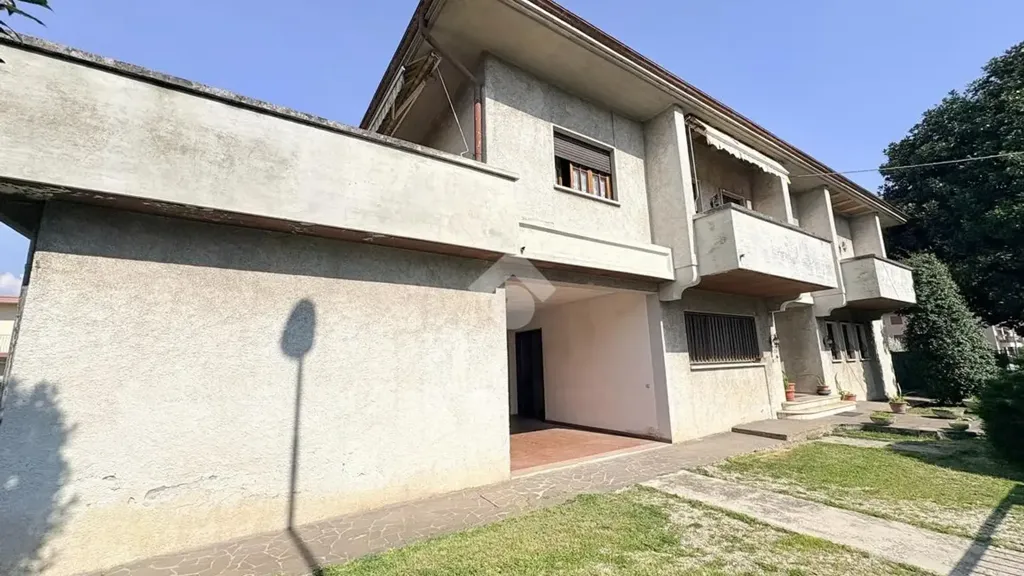 Extérieur - Prestigious Villa with Garden in Creazzo