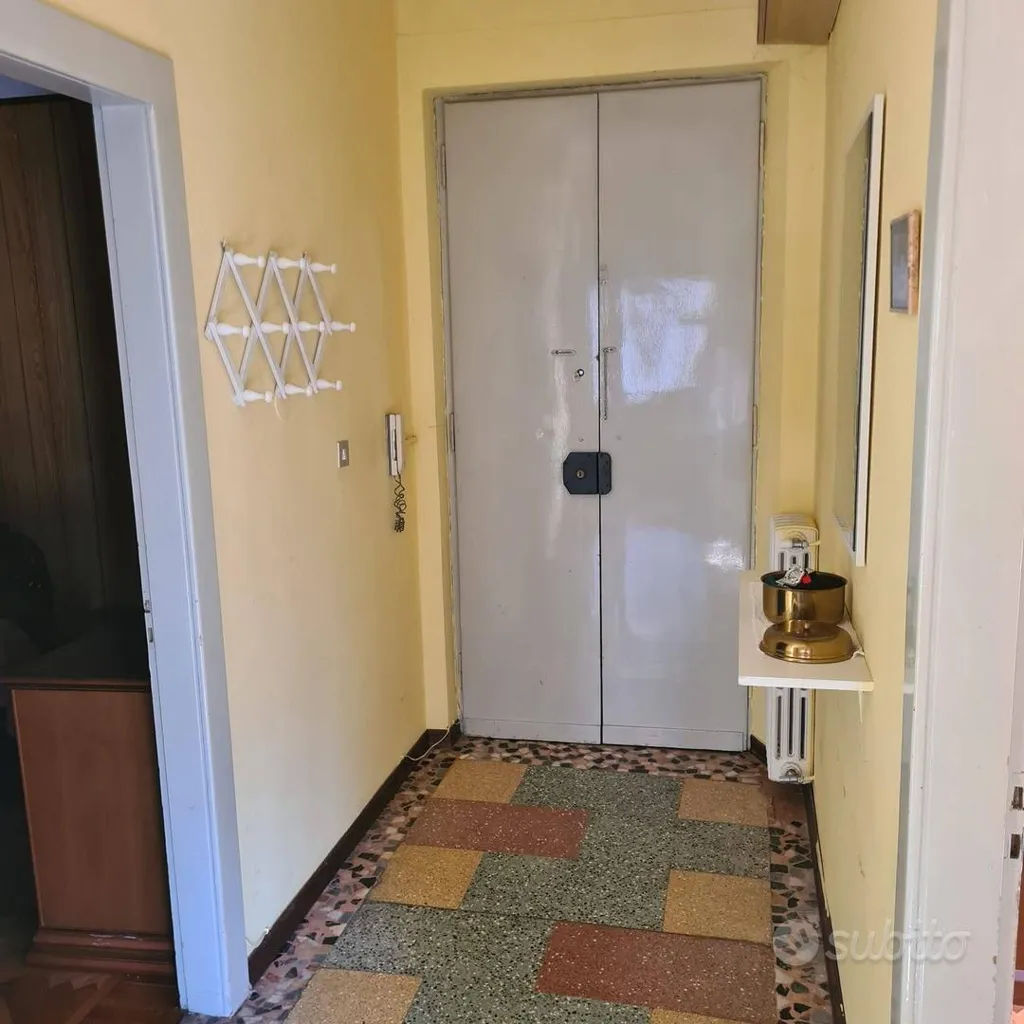 Appartement 6 pièces à IT