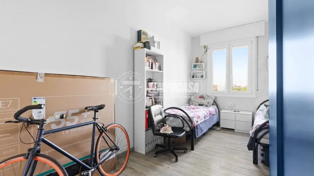 Chambres - Apartment with Balcony in Milan