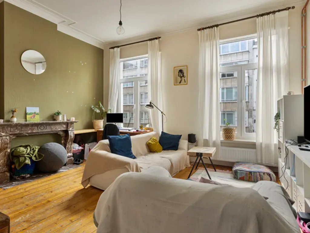 Séjour - Espace Commercial dans le Centre Empire à Anvers