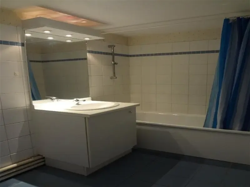 Salles de bain - Studio avec Terrasse à Lille