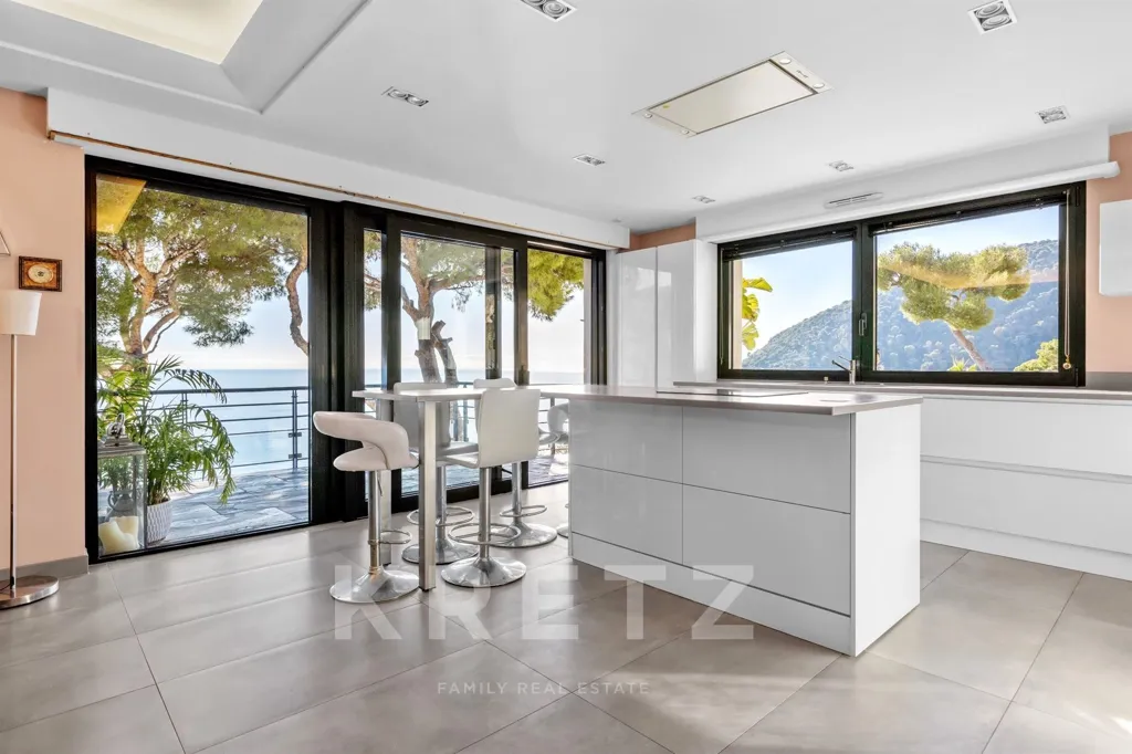 Kitchen - Contemporary Villa with Sea View in Eze