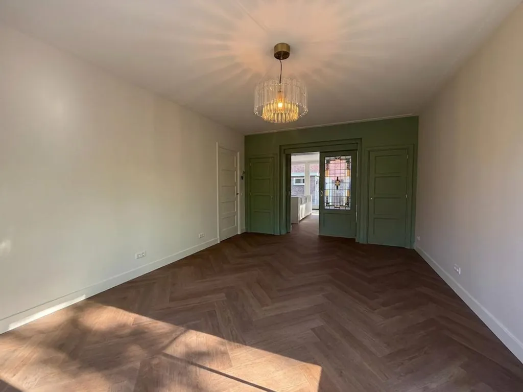 hallway_entrance