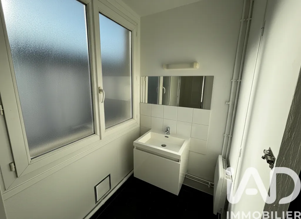 Salles de bain - Appartement avec garage à Rouen