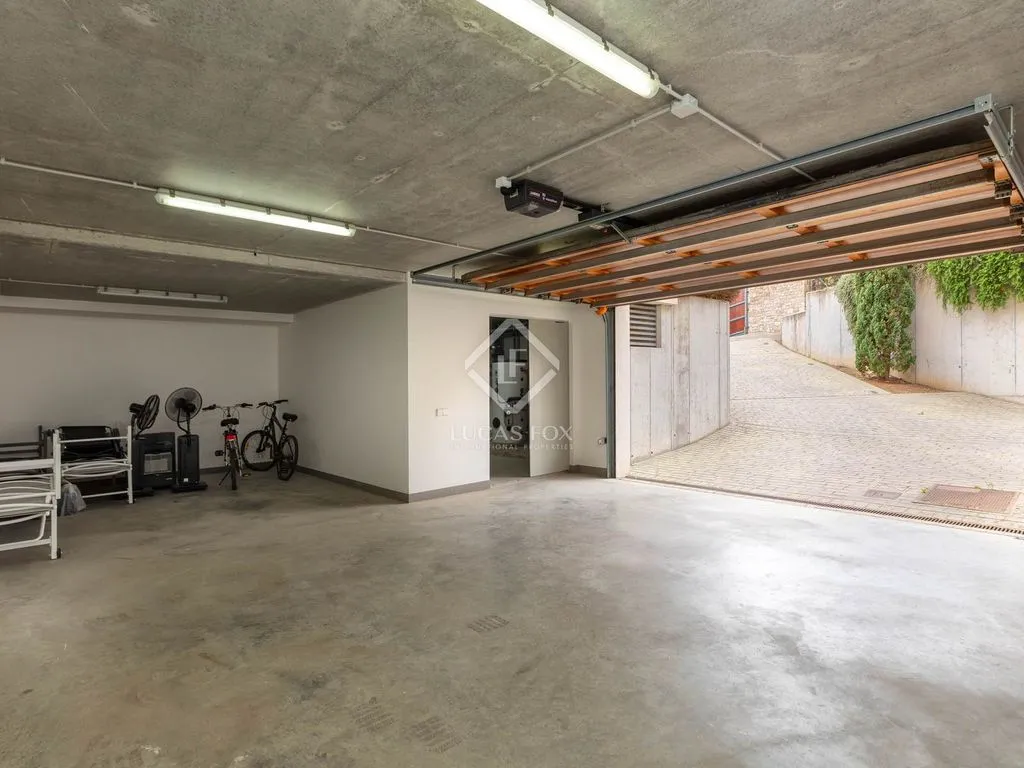 Garage - Architectural Villa with Sea View in Aiguablava