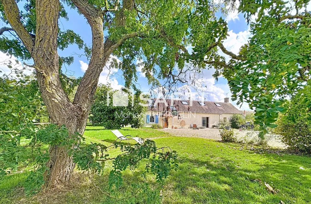 Aed - Charming Longère with Equestrian Facilities in Ouvrouer-les-Champs