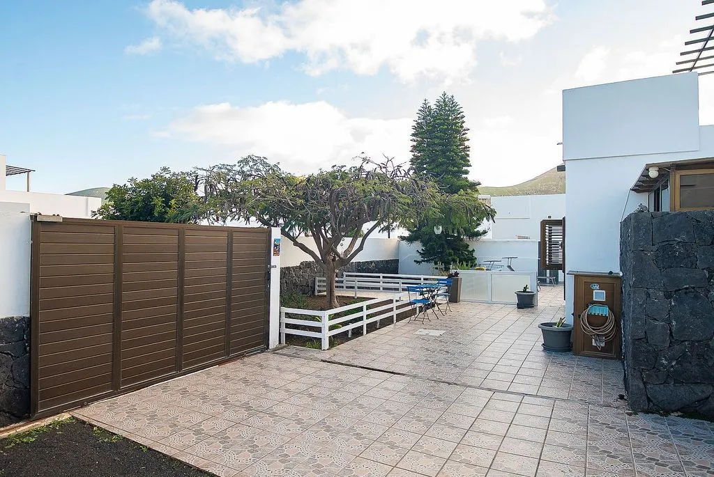 Extérieur - Chalet with Pool and Terrace in Yaiza