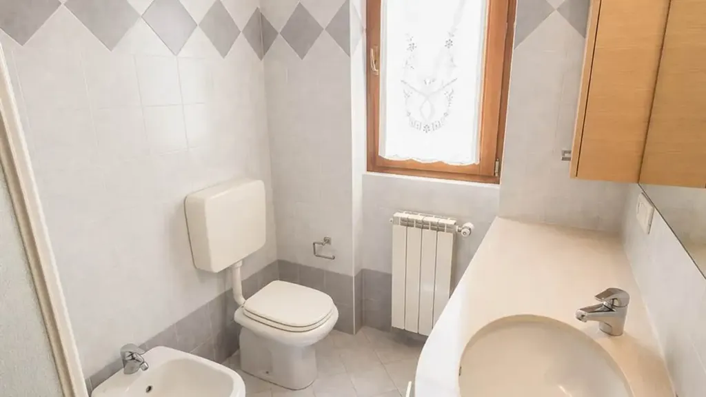 Vannitoad - Apartment with Lake View in Colico